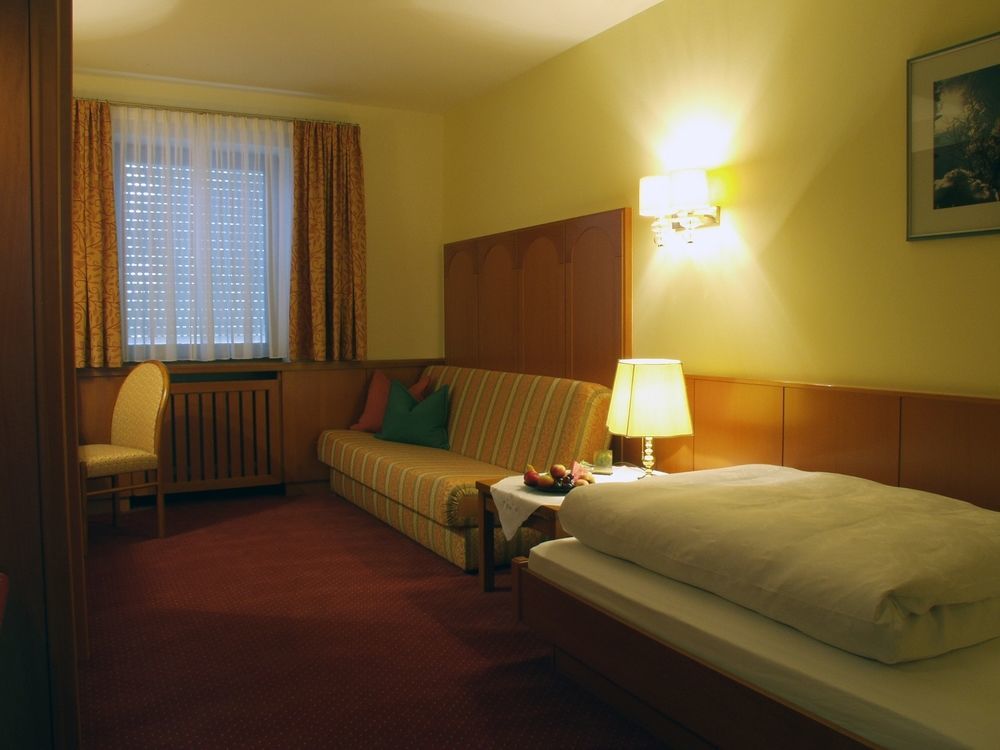 Akzent Hotel Restaurant Altdorfer Hof Weingarten  Εξωτερικό φωτογραφία