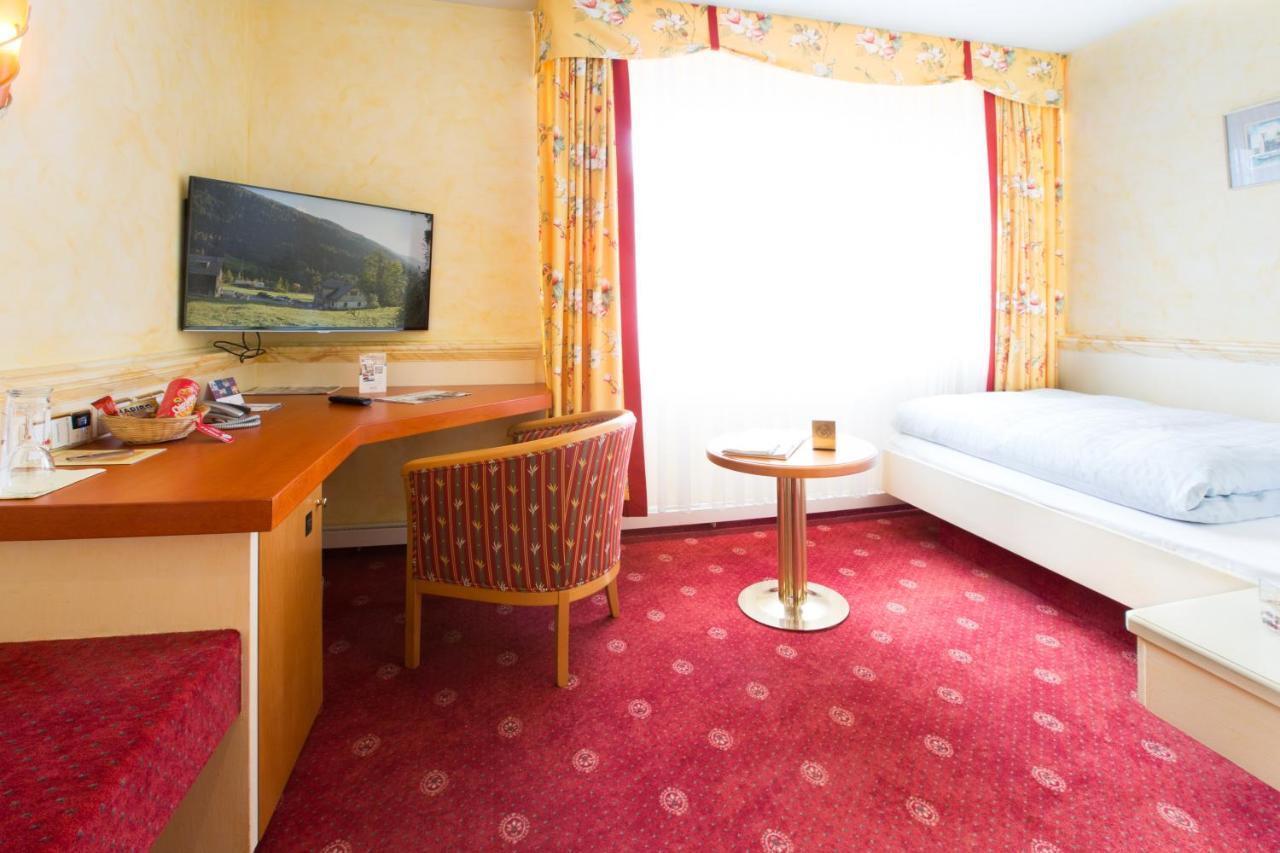 Akzent Hotel Restaurant Altdorfer Hof Weingarten  Εξωτερικό φωτογραφία